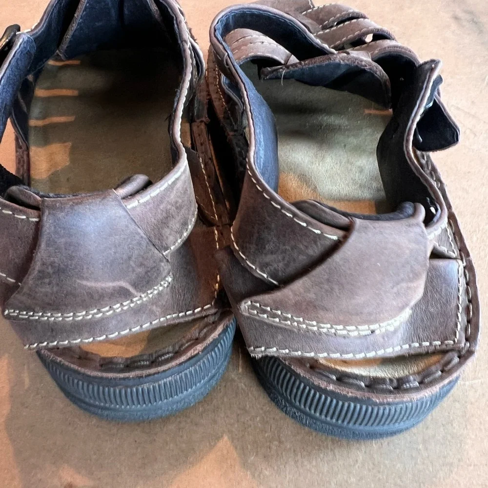 Naot Men’s Fisherman Sandals in Brown size 47(USA 14)